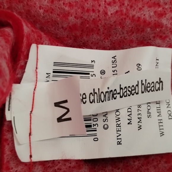 2 Felt Santa Hats - Picture 4 of 5